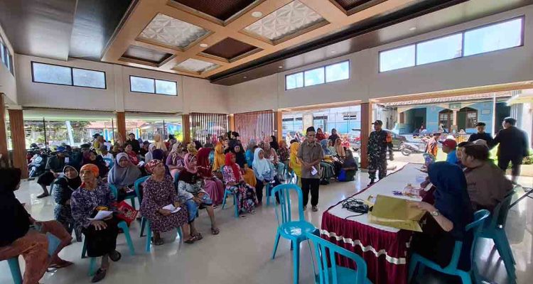 warga-gembira-penyaluran-blts-kepada-kpm-desa-grogol-telah-terlaksana