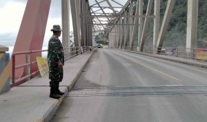 pasca-erupsi-semeru-kodim-0821-kawal-jembatan-rawan-besuk-kobokan-dr45